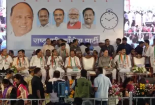 15 MLAs With Ajit Pawar On Stage At Rival Camp's Meeting: 10 Points
