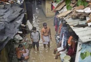 Evacuations intensified as the water level in Yamuna highest in a decade