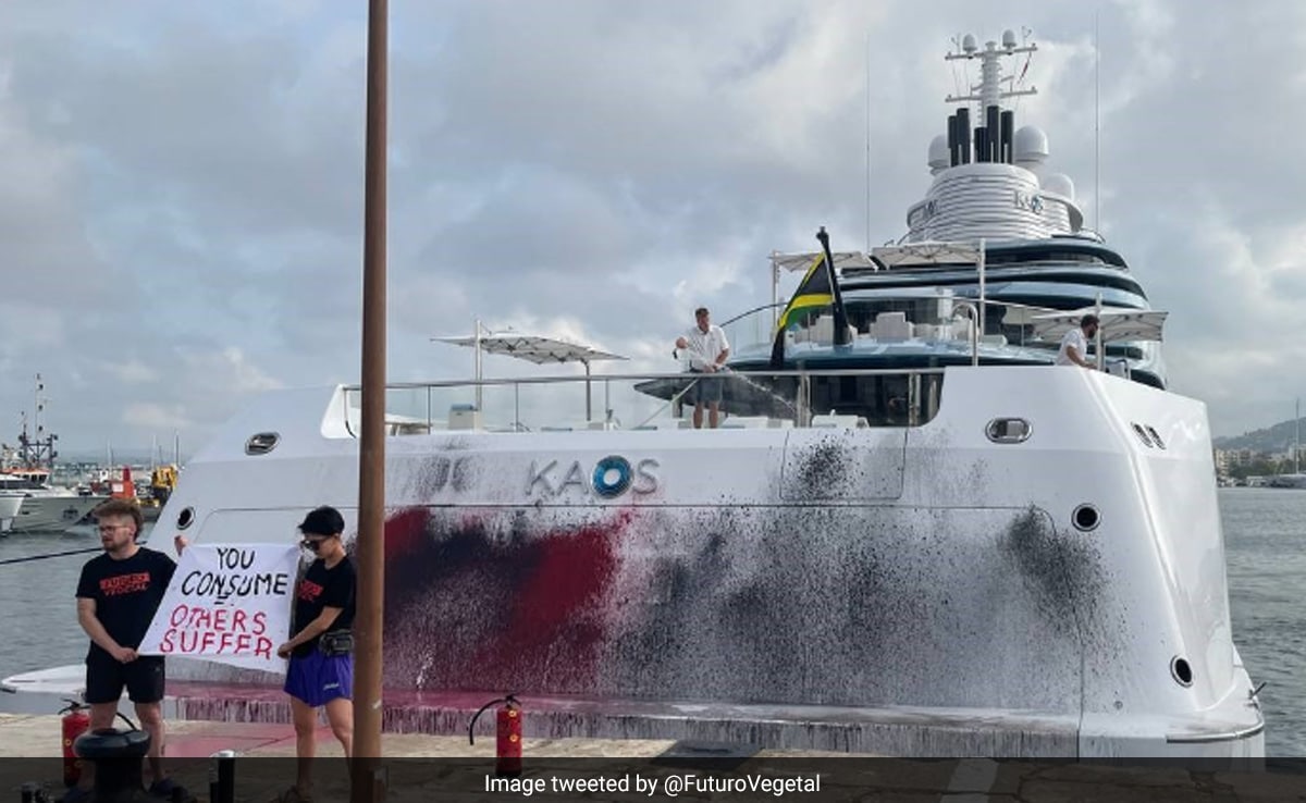 Climate Activists Spray Paint 300 Dollar Million Yacht Owned By Walmart Heiress Read Now