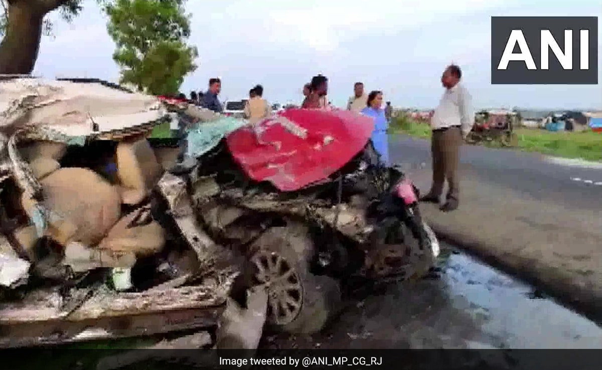 Police: 6 Killed In SUV-Truck Collision In Madhya Pradesh's Sagar